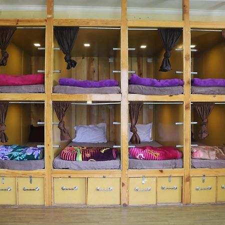 Indian Backpackers Hostel มะนาลี ภายนอก รูปภาพ