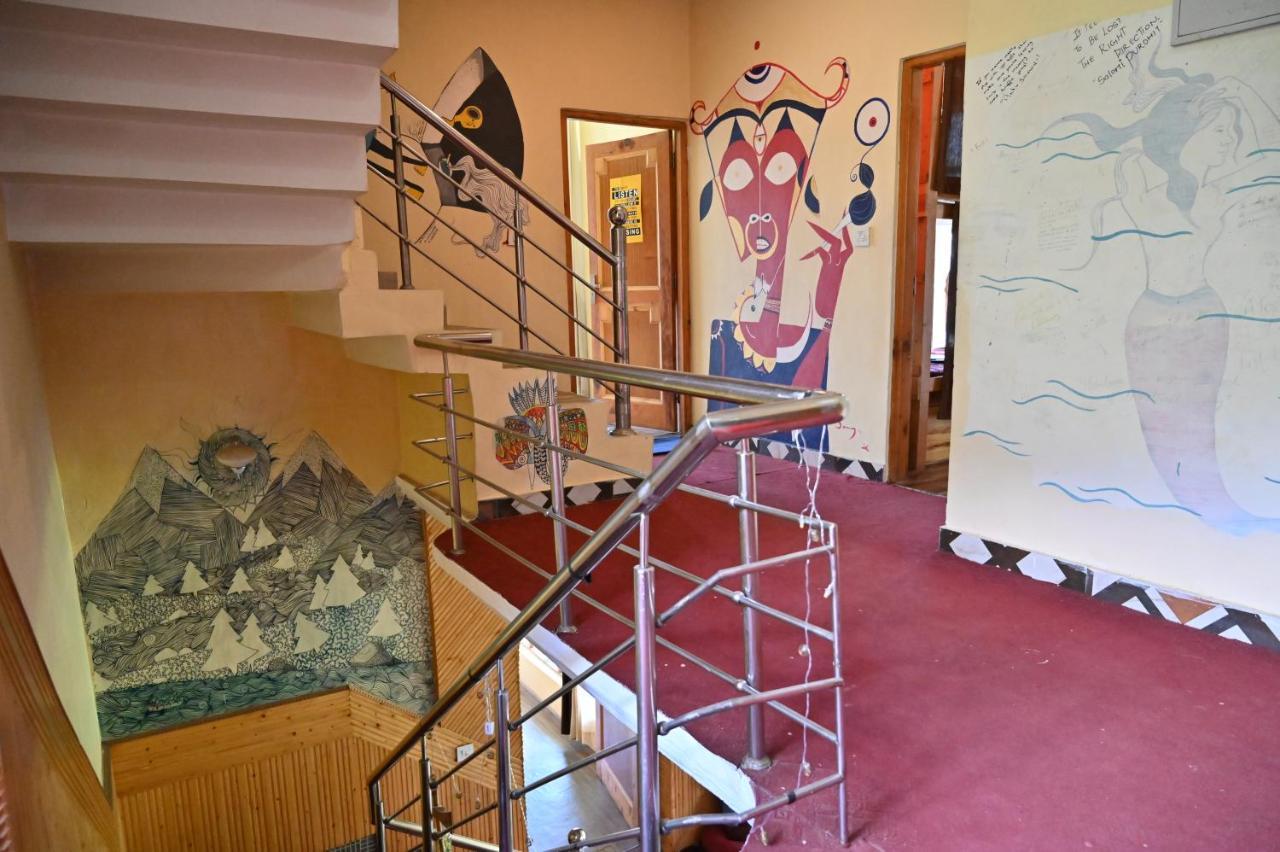 Indian Backpackers Hostel มะนาลี ภายนอก รูปภาพ