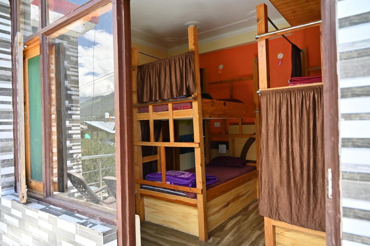 Indian Backpackers Hostel มะนาลี ภายนอก รูปภาพ