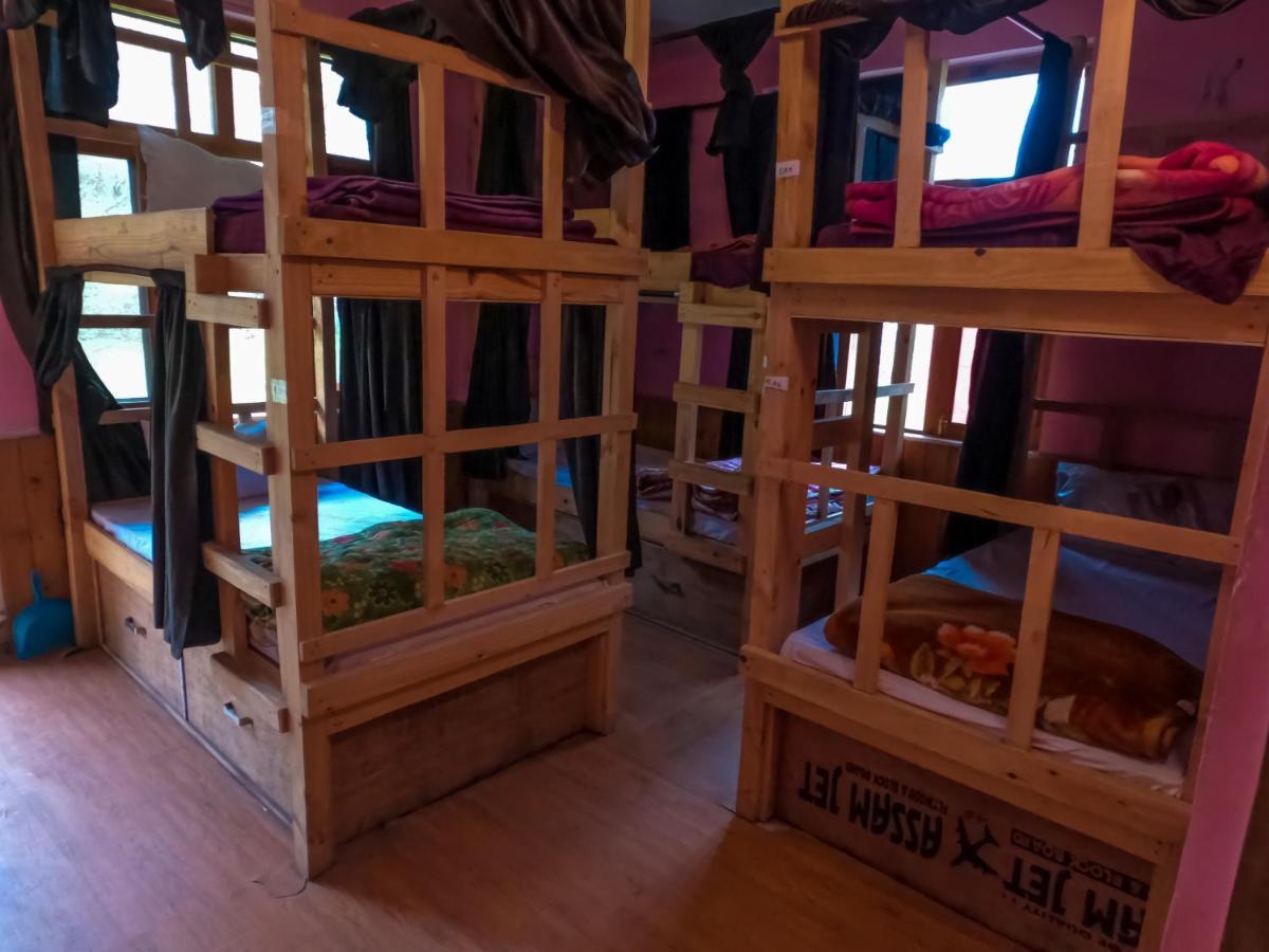 Indian Backpackers Hostel มะนาลี ภายนอก รูปภาพ
