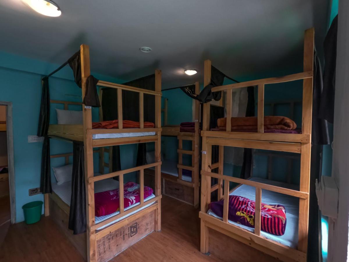 Indian Backpackers Hostel มะนาลี ภายนอก รูปภาพ