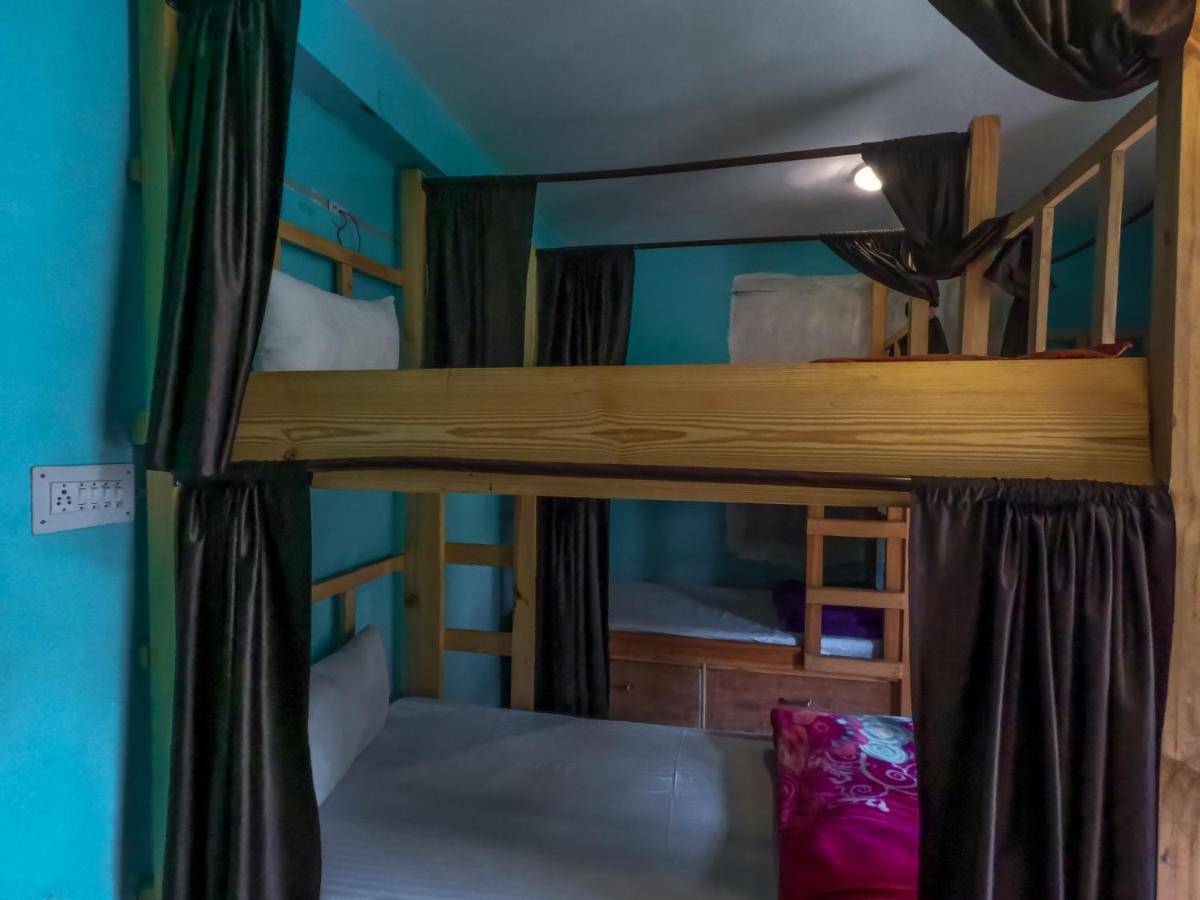 Indian Backpackers Hostel มะนาลี ภายนอก รูปภาพ