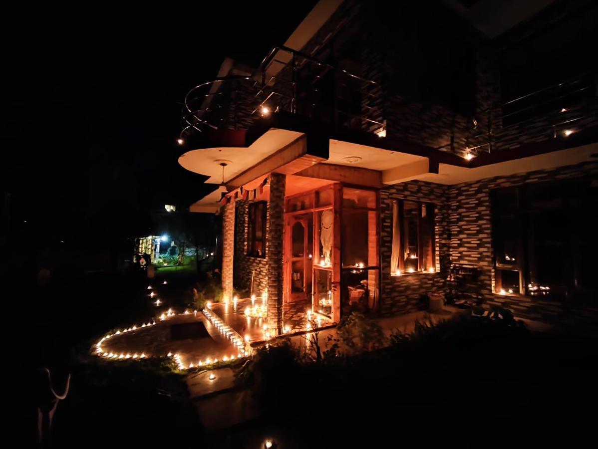 Indian Backpackers Hostel มะนาลี ภายนอก รูปภาพ