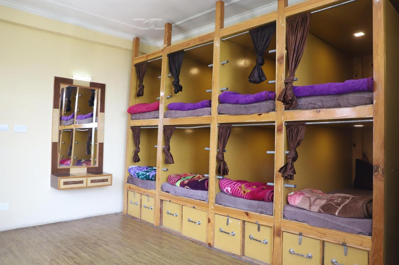 Indian Backpackers Hostel มะนาลี ภายนอก รูปภาพ
