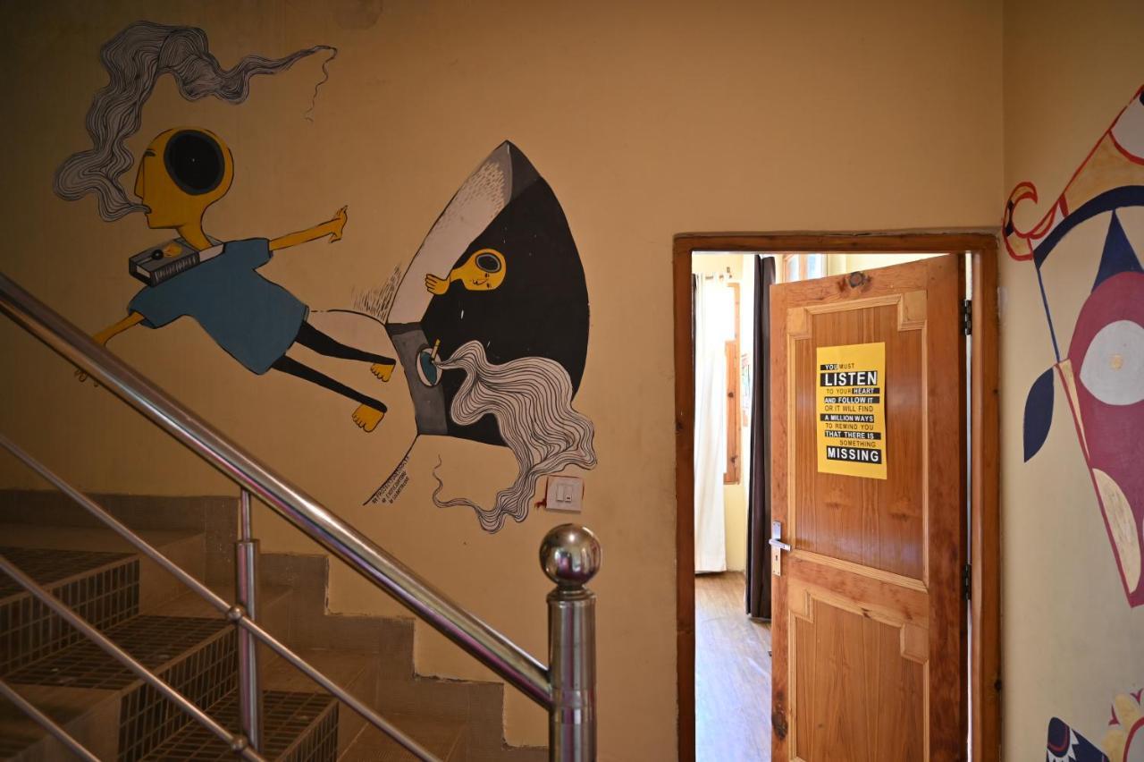 Indian Backpackers Hostel มะนาลี ภายนอก รูปภาพ